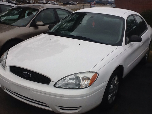 2005 Ford Taurus - SPRINGDALE, AR