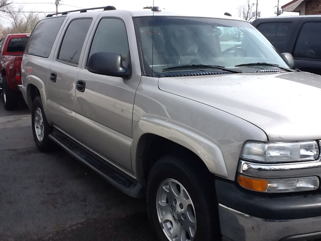 2005 Chevrolet Suburban - SPRINGDALE, AR