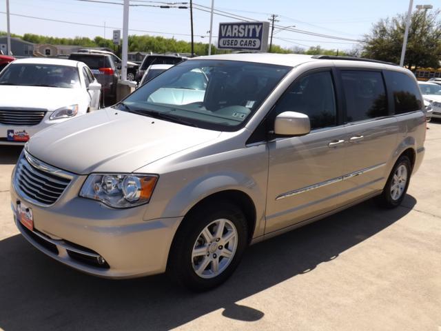 2012 Chrysler Town & Country