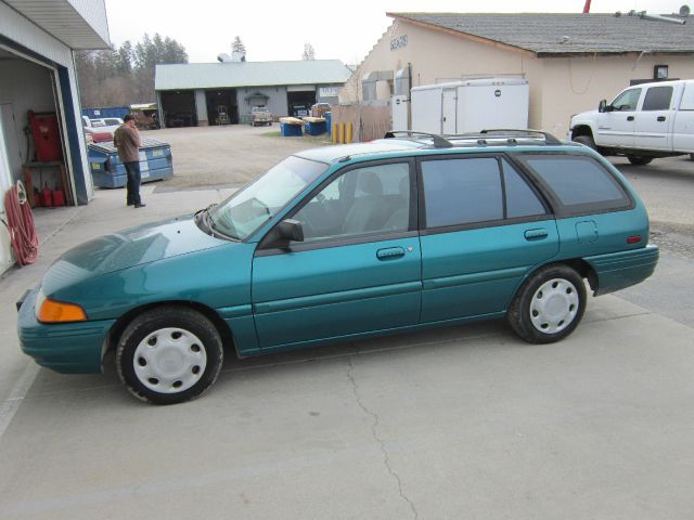 1994 Ford Escort - Colville, WA