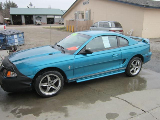 1995 Ford Mustang - Colville, WA