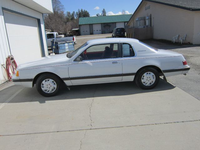 1983 Ford Thunderbird - Colville, WA