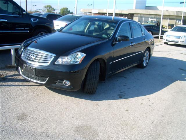 2008 Infiniti M35