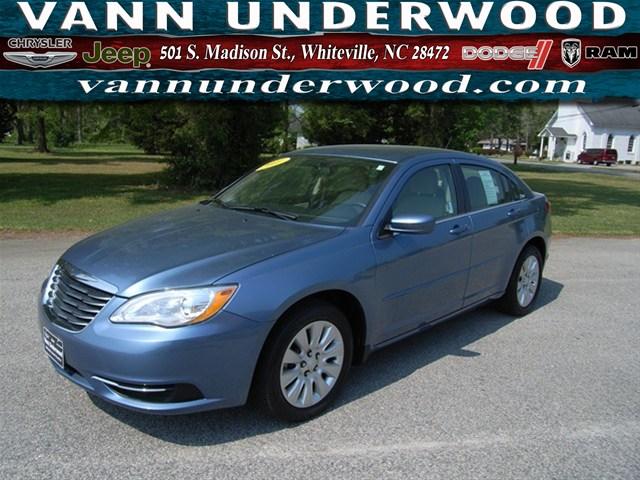2011 Chrysler 200 for sale