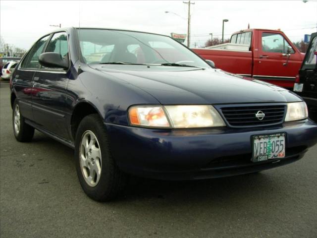 1996 Nissan Sentra for sale