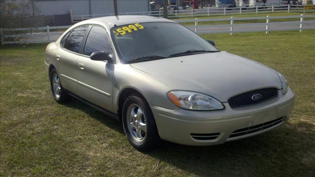 2004 Ford Taurus for sale