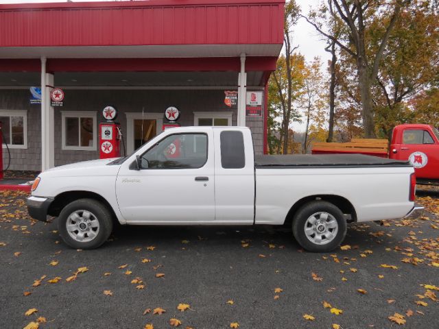 1999 Nissan Frontier for sale